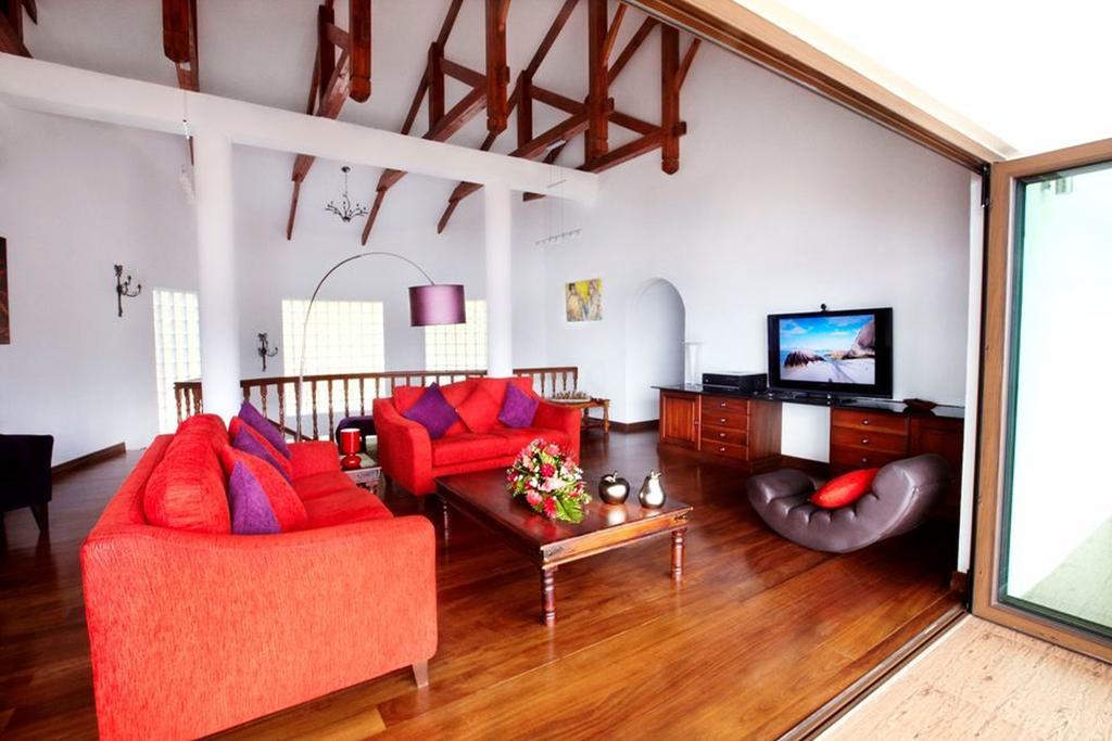 Petit Amour Villa Glacis  Dış mekan fotoğraf