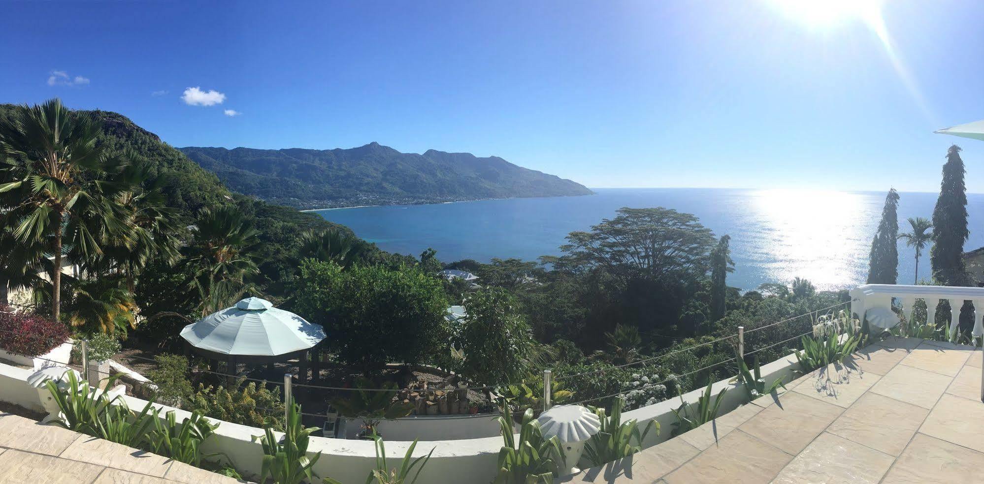 Petit Amour Villa Glacis  Dış mekan fotoğraf