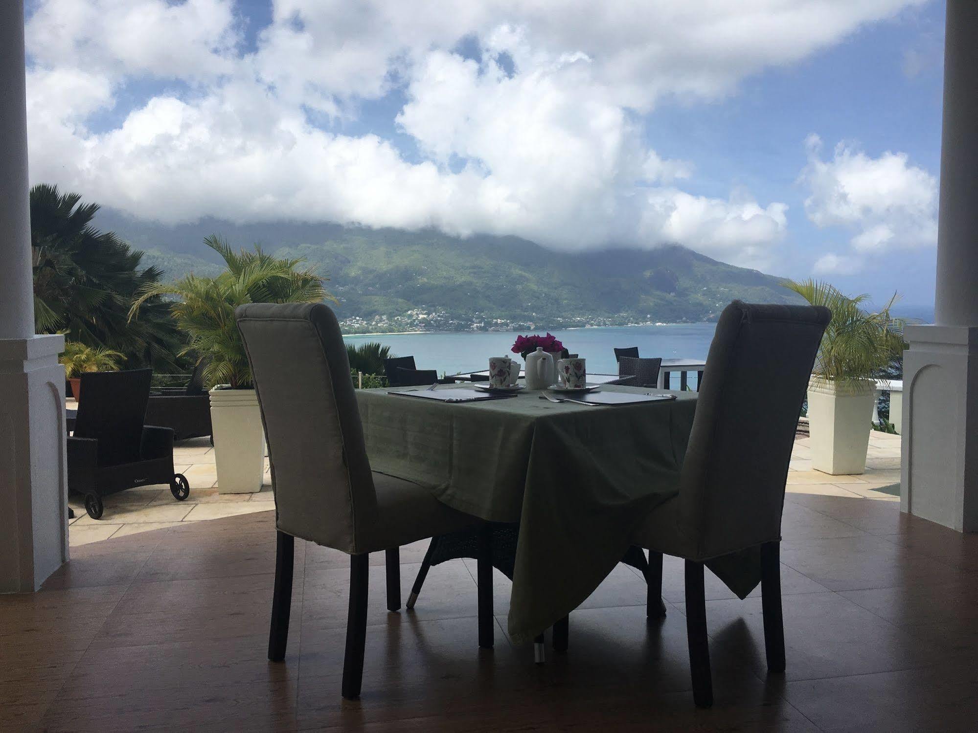 Petit Amour Villa Glacis  Dış mekan fotoğraf